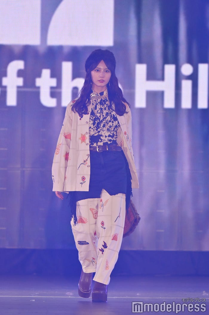 小坂菜緒(C)モデルプレス