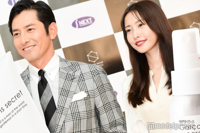 肥野竜也、佐野ひなこ(C)モデルプレス