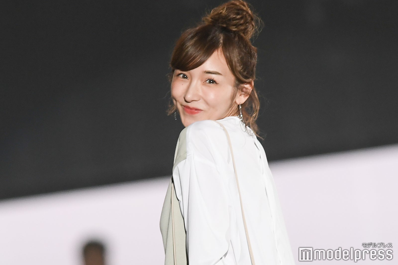 加護亜依（C）モデルプレス