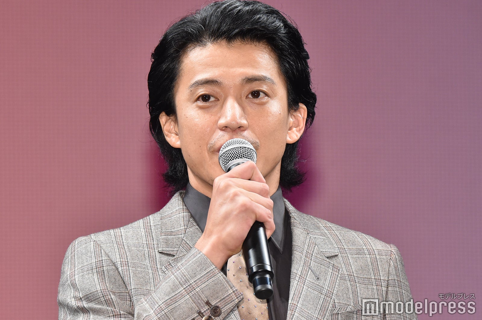小栗旬 （C）モデルプレス