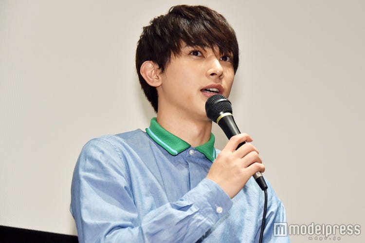 吉沢亮 山崎賢人 二階堂ふみとのカラオケでドギマギ 何なんだろ この人たち モデルプレス 吉沢亮 山崎賢人 二階堂ふみとのカラオケでドギマギ 何なんだろ この人たち モデルプレス