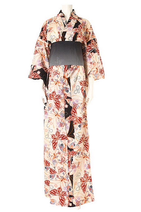 蝶柄浴衣4点セット「fifth」8,900円(税込)/画像提供:fifth