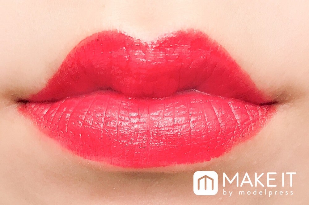 ヴィセ アヴァン／リップスティック／001 THE RED 使用 (C)メイクイット