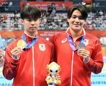 男子400メートル個人メドレー・松下知之 2冠ならず 後半崩れ「納得いかない」 初代表の新星・小島に逆転許す
