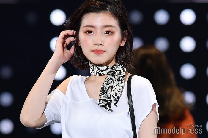 佐々木美玲(C)モデルプレス