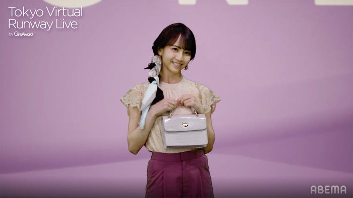 佐藤楓(C)Tokyo Virtual Runway Live by GirlsAward(C)AbemaTV, Inc.
