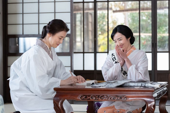 石田ゆり子、森田望智「虎に翼」第36話(C)NHK