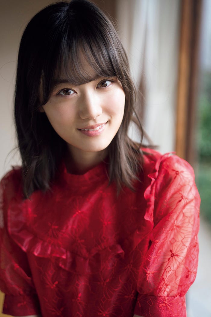 山下美月(C)佐藤佑一、光文社