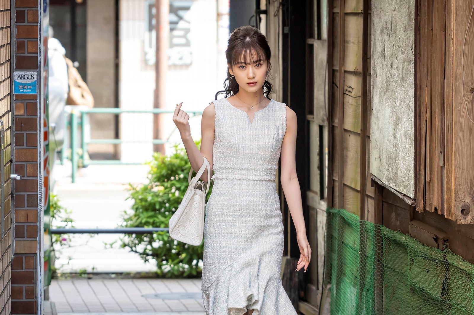 山下美月「弁護士ソドム」第6話より（C）テレビ東京