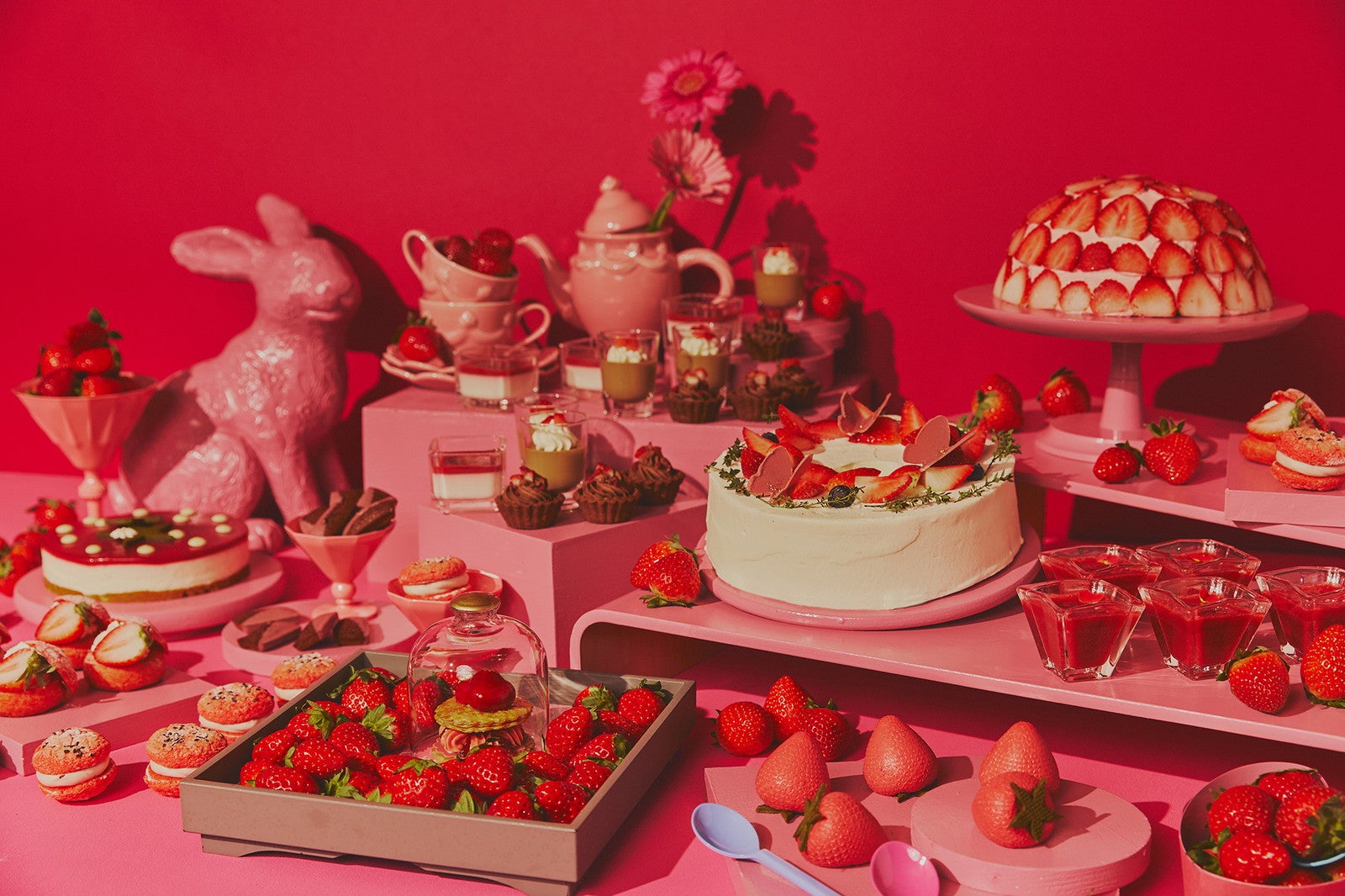 真っ赤ないちご尽くしのストロベリースイーツビュッフェ、京都センチュリーホテルで開催