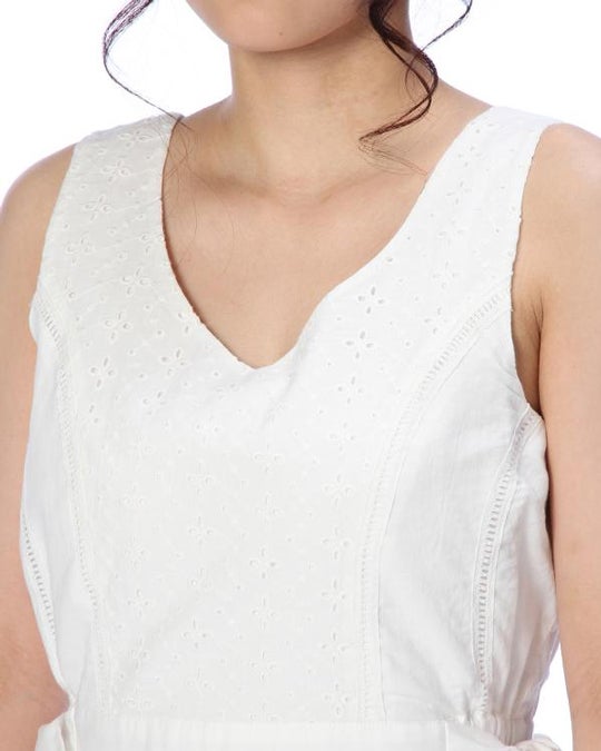 レースクロスワンピース「Tokyo Kawaii Life」¥7,452（税込）