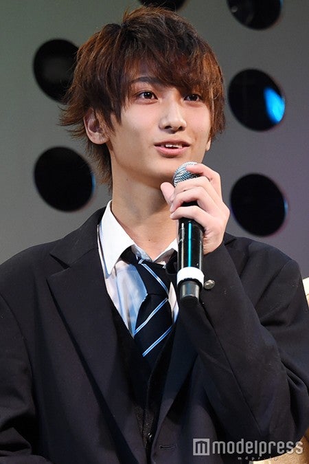 篠崎優瑠さん（C）モデルプレス