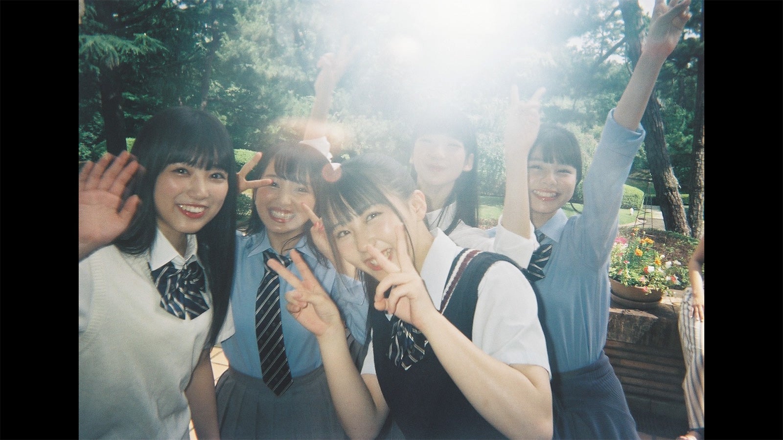 AKB48「センチメンタルトレイン」MVより（C）AKS／キングレコード