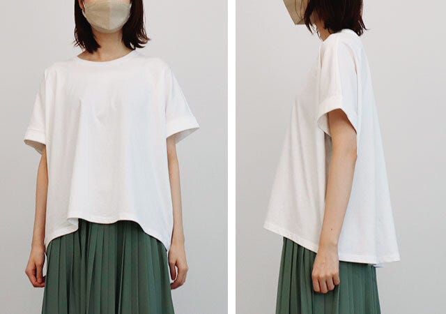 ユニクロ　トップス　半袖　Ｔシャツ