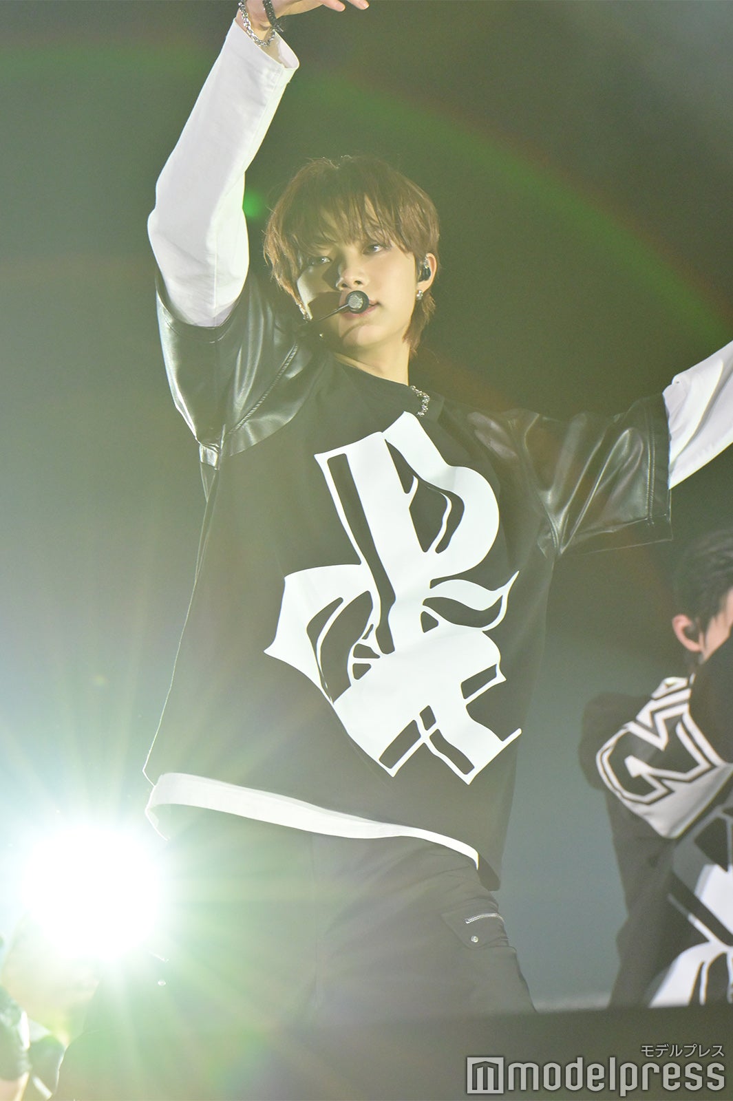 EJ「BEAT AX」&TEAM（C）モデルプレス