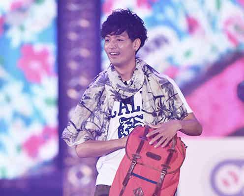 中村昌也、192cmの長身活かし初ランウェイ 観客へプレゼントも<GirlsAward 2015 S/S>