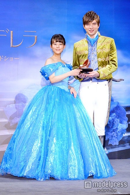 (左から)高畑充希、城田優