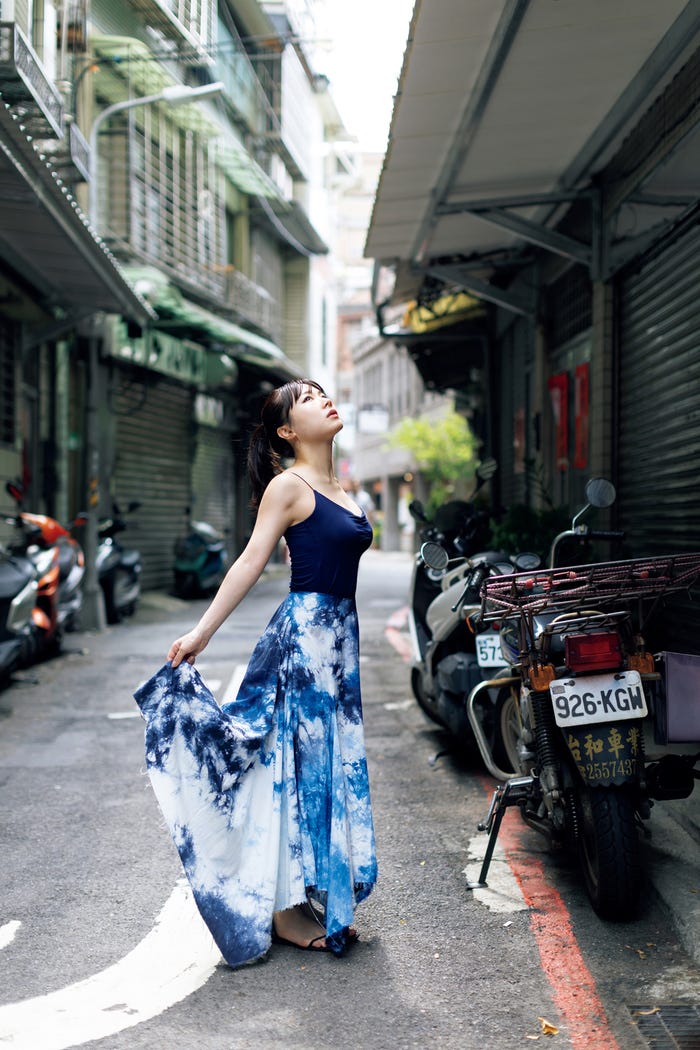 石田亜佑美「Profile.7」(提供写真)