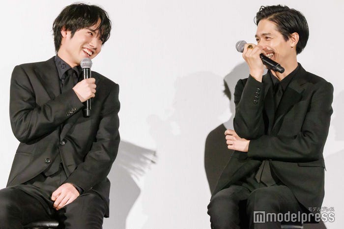 赤楚衛二、錦戸亮(C)モデルプレス