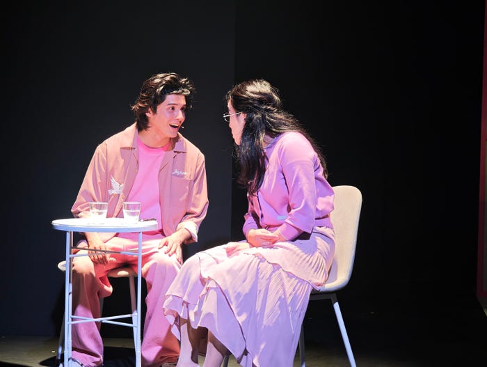 ミュージカル「H12」(左)スタンミじゃぱん(提供写真)