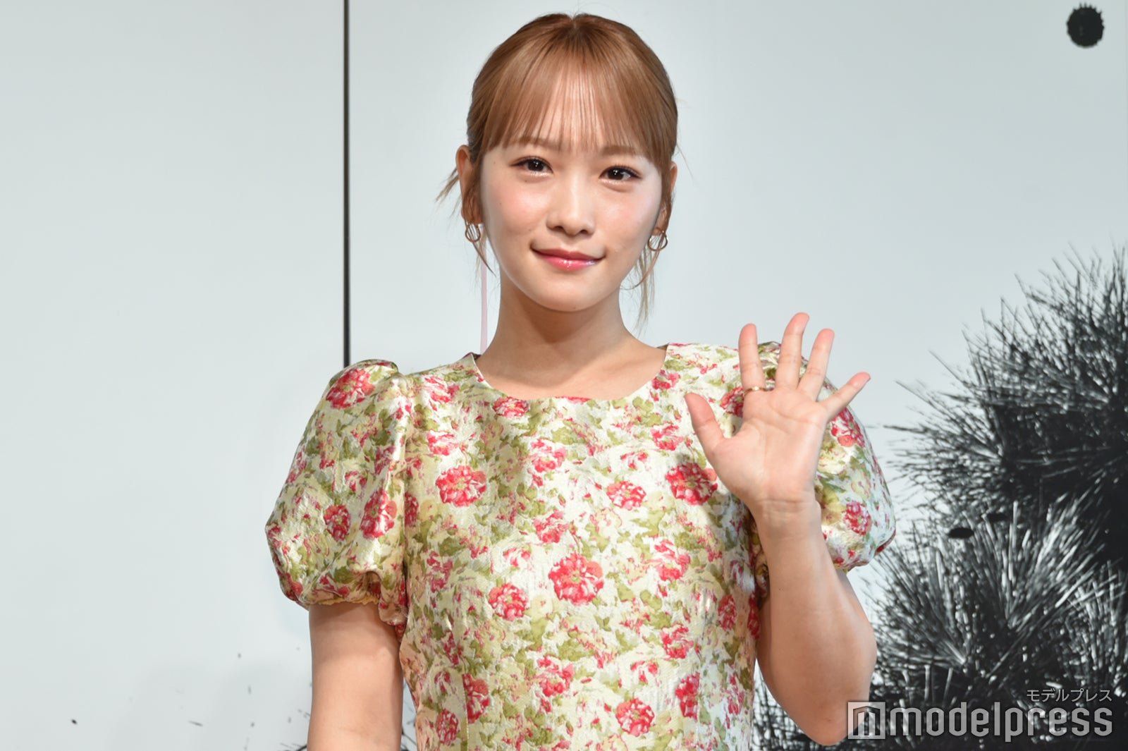 ﻿川栄李奈 61-KXdOJiWL._UF350,350_QL50_.jpg