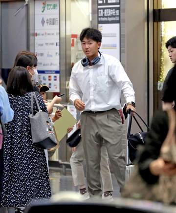阪神・ドラ1立石 「6番・左翼」で19日デビュー！藤川監督が昇格即スタメン明言 金丸らと対決「若い選手たちで盛り上げて」