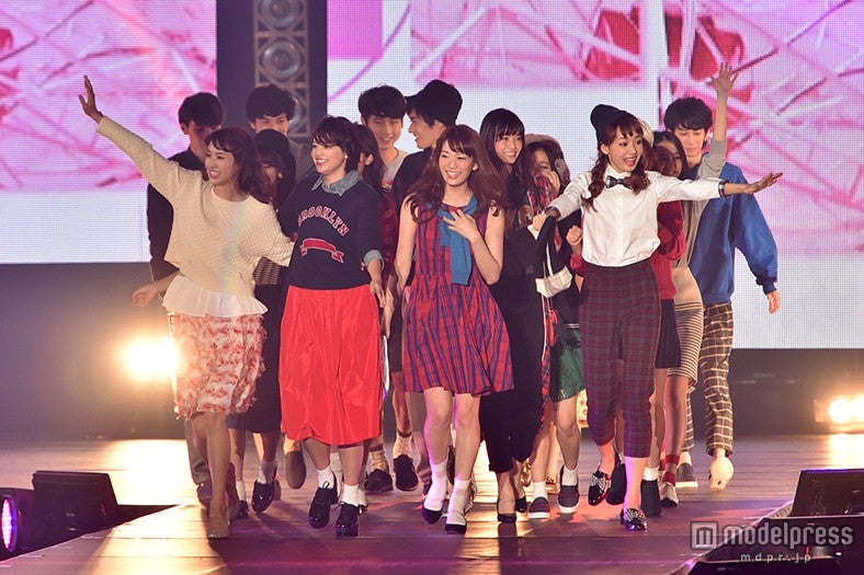 「non‐no」＆「MEN'S NON‐NO」が豪華集結　美男美女の2ショットランウェイも披露で3万人魅了