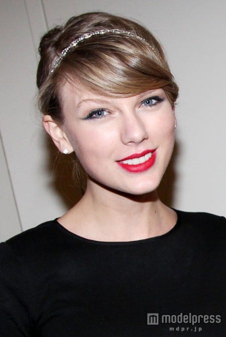 テイラー=赤リップ! 写真提供:Getty Images