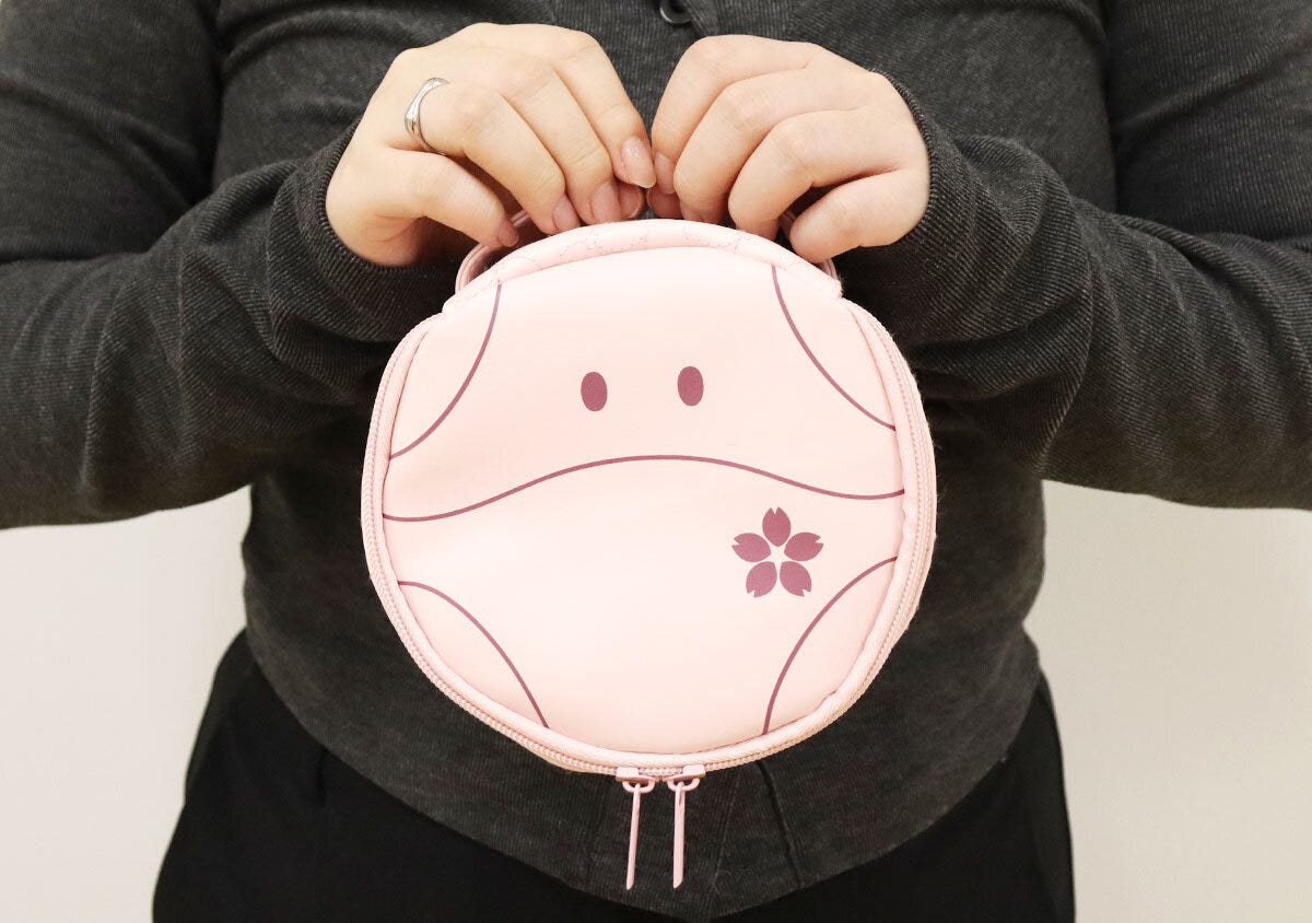 宝島社ムック付録の機動戦士ガンダム春ハロのさくらハロ