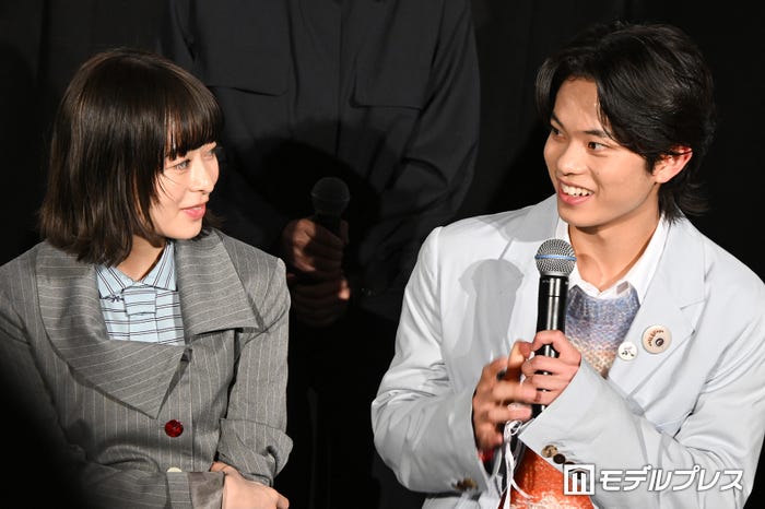 森七菜、黒川想矢(C)モデルプレス