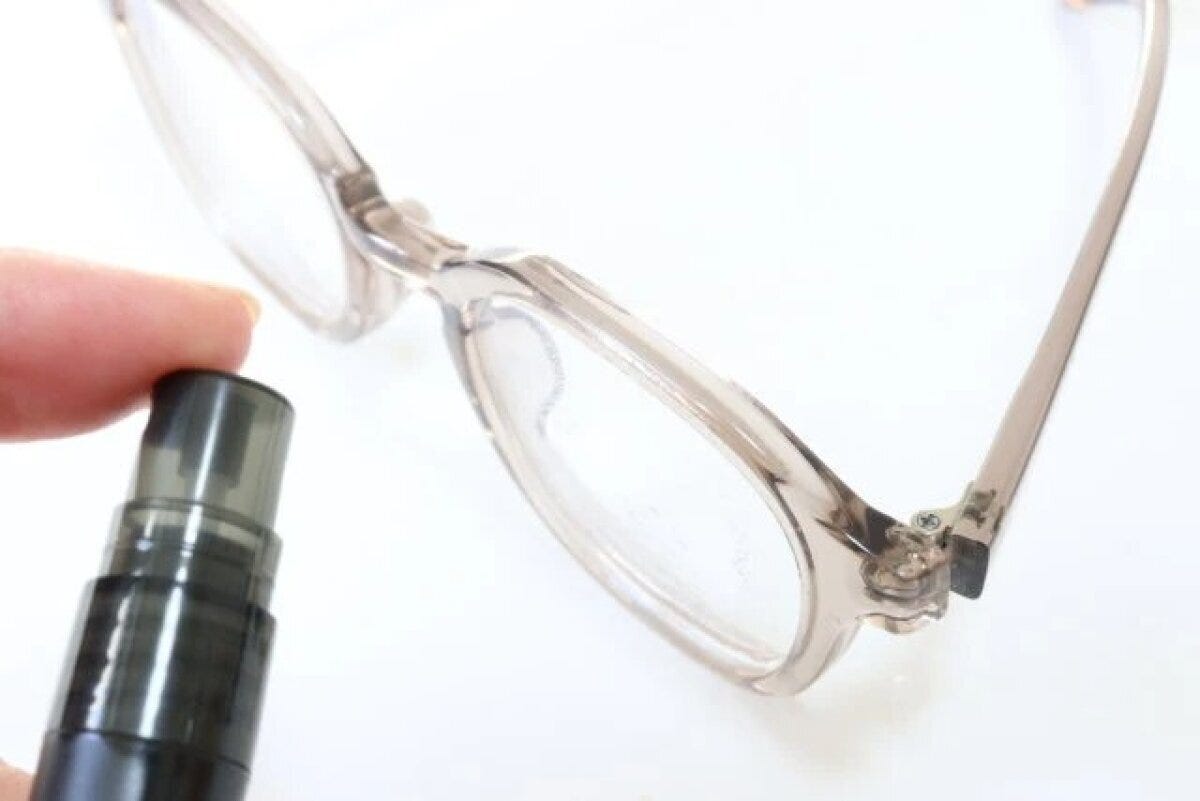 ダイソー メガネクリーナー 10ml ペンタイプ 使用例 ダイソー メガネクリーナー 10ml ペンタイプ 使用例