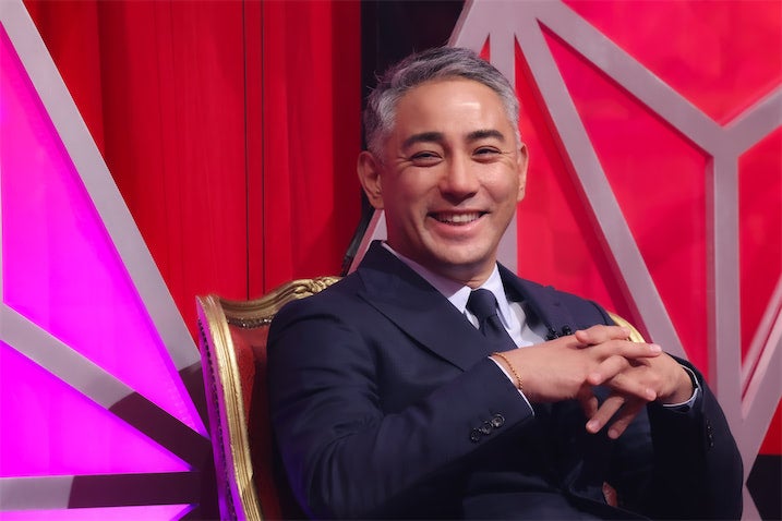 『市川團十郎を笑わせたら1000万円』激戦の末、團十郎が「一番面白い」と賛辞を送った芸人とは？