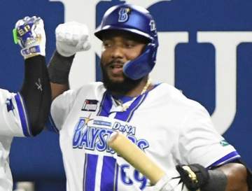 DeNA エンカーナシオンを抹消せず 相川監督「少し様子をみないといけない」コンディション不良で9日・ヤクルト戦を欠場