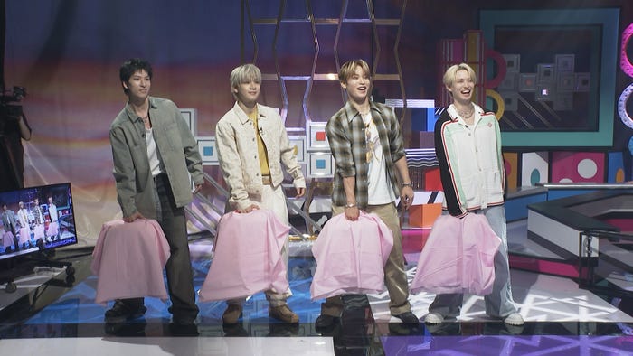 JO1「JO1のSURVIVAL DICE」(提供写真)