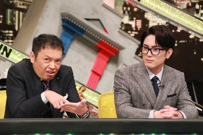 (左から)礼二、間宮祥太朗(C)フジテレビ