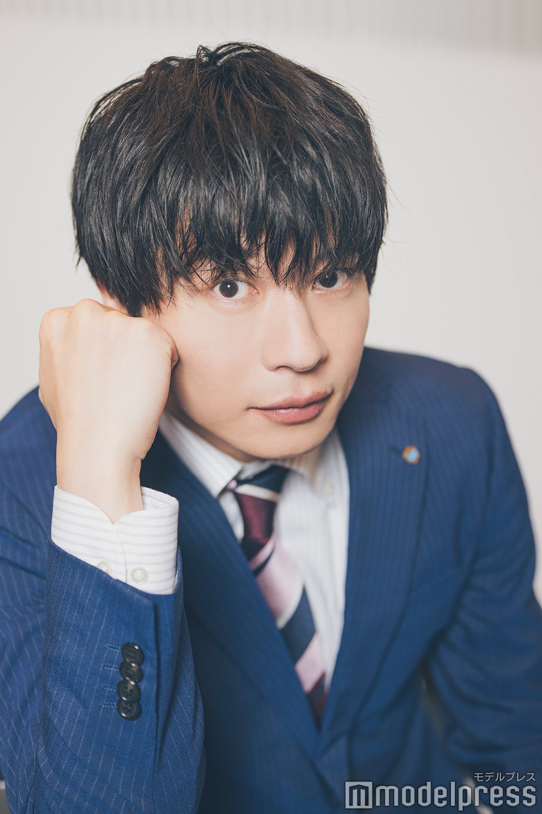Amazon.co.jp: 田中圭PHOTO BOOK「KNOWS」 (TOKYO NEWS MOOK) : 本