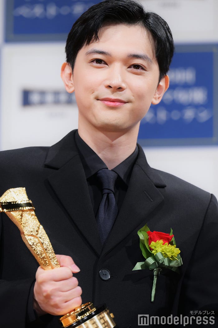 吉沢亮(C)モデルプレス