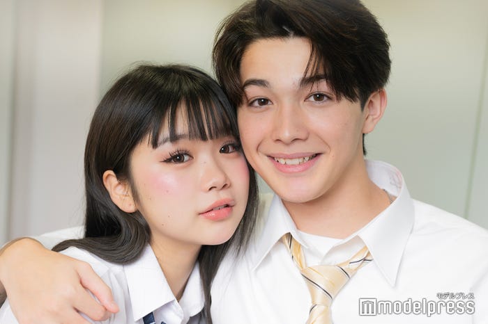 中島結音、ケイト・アレックス(C)モデルプレス