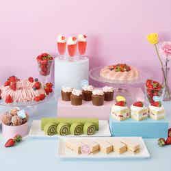 京都でいちごスイーツビュッフェ レトロ可愛いスイーツ 純喫茶風セイボリーが食べ放題 女子旅プレス