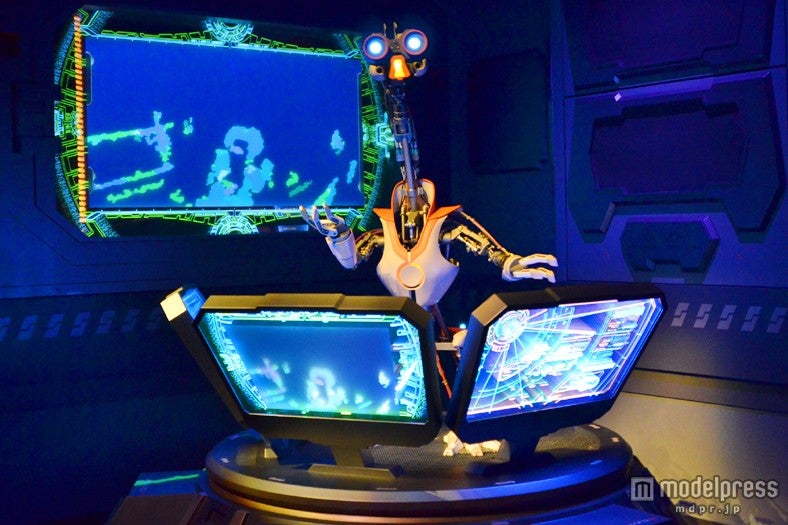 スタンバイ列にはロボットが／スター・ツアーズ：ザ・アドベンチャーズ・コンティニュー