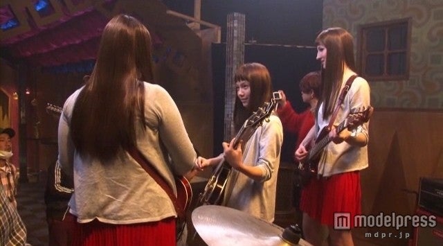 宮崎あおい／「earth music＆ecology」新CM「バンド」篇メイキングより