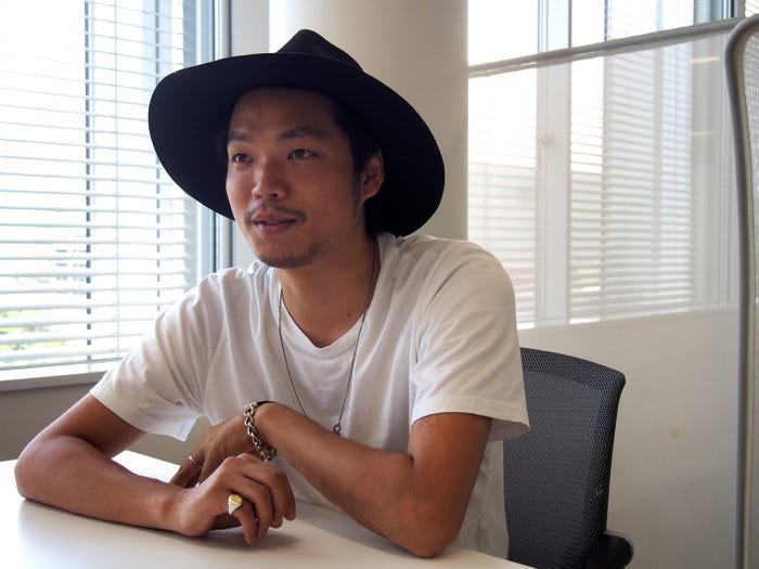 スタイリスト・根岸豪さん(C)TOPLOG