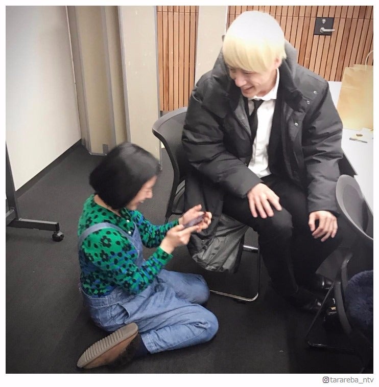 吉高由里子＆坂口健太郎の“わちゃわちゃ”に「ニヤケが止まらない」悶絶するファン続出