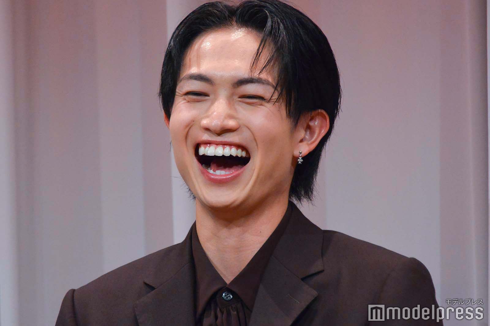 綱啓永（C）モデルプレス