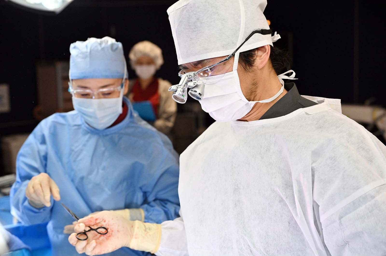 内野聖陽「ブラックペアン シーズン２」第1話より（C）TBS