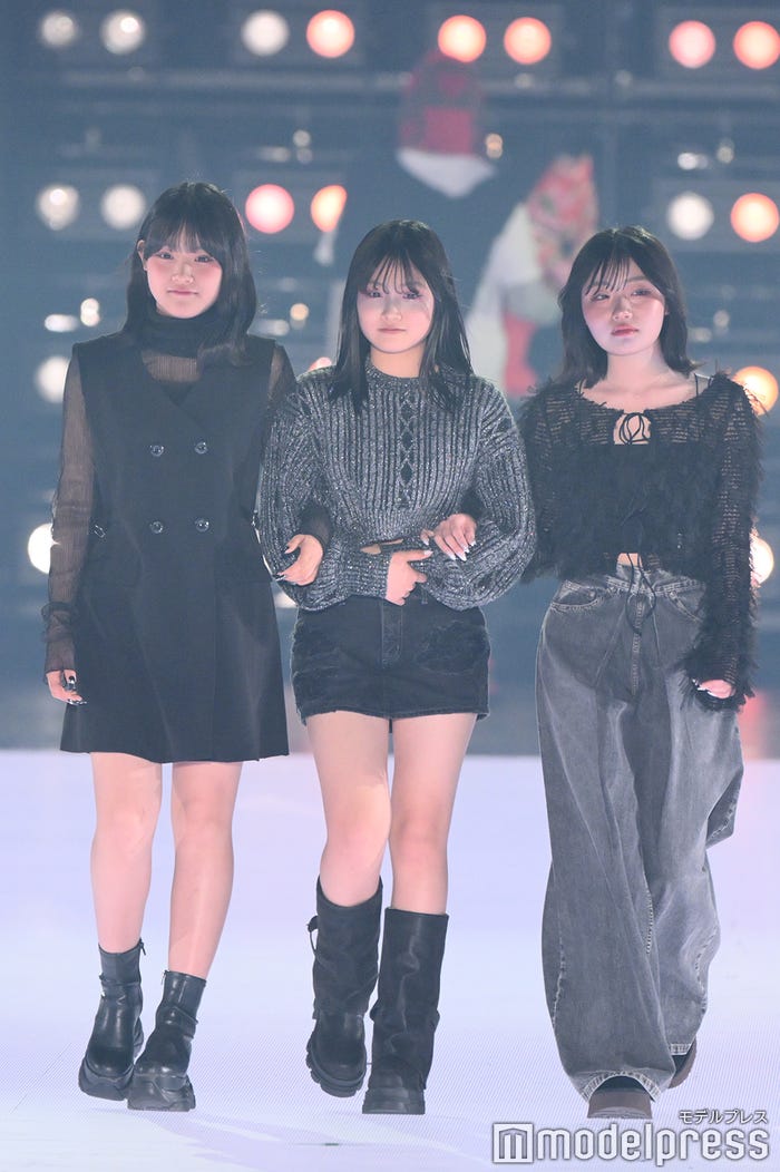 あこ、まこ、ろこ(C)モデルプレス