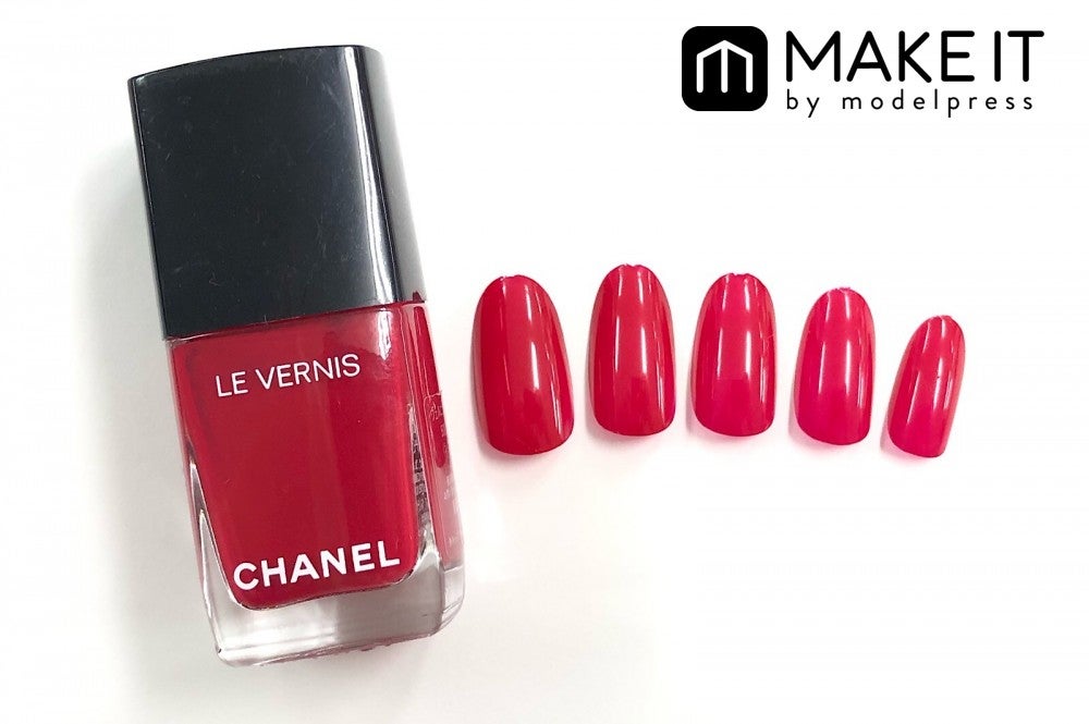 おすすめ赤ネイル15選 塗り比べ 定番から新作まで ちふれ エチュード Chanelなど モデルプレス