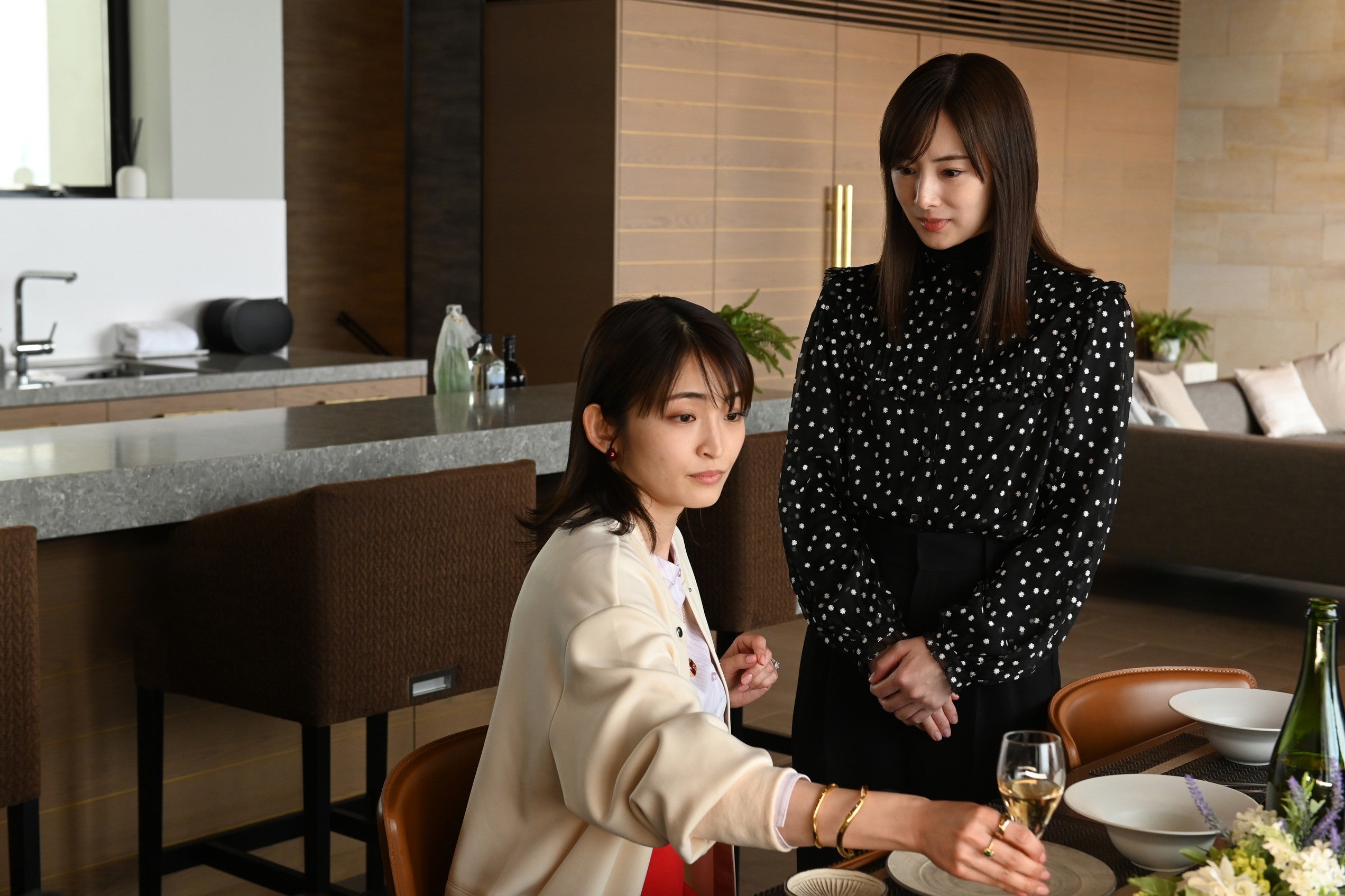 岡本玲、北川景子「あなたを奪ったその日から」第7話（C）カンテレ