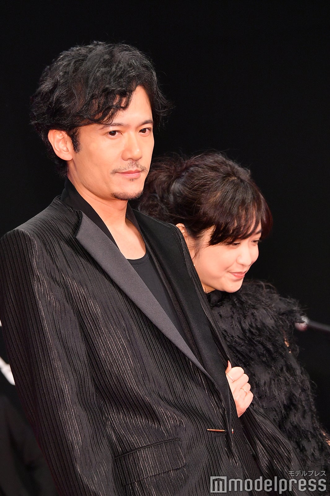 稲垣吾郎、池脇千鶴 （C）モデルプレス