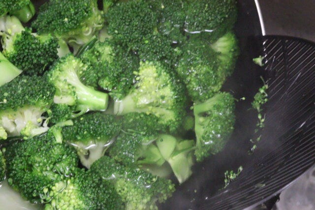 鍋用水切りストレーナー　使用例